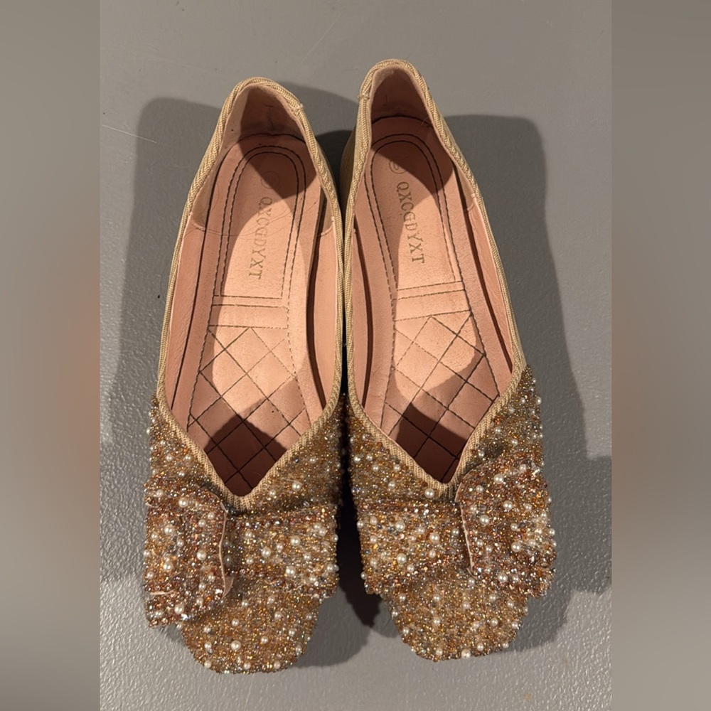 Dressy flats